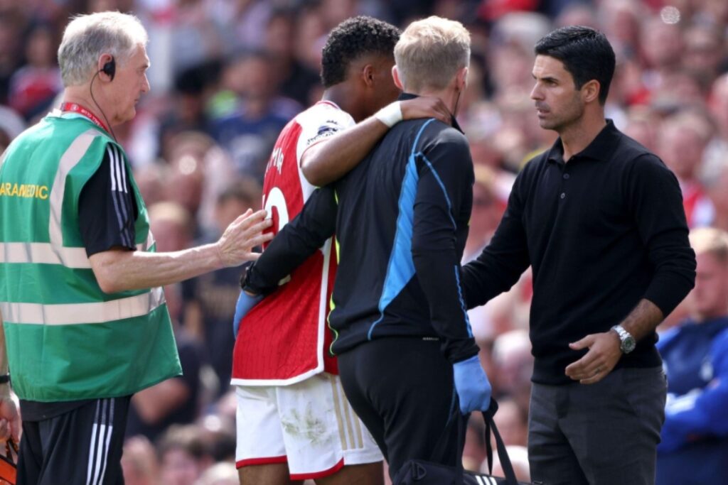 Jurian Timber: Arsenal could be forced to sign another player