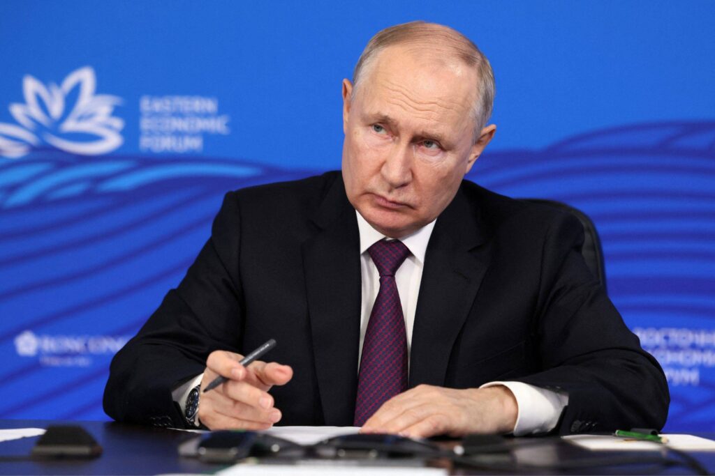 Putin vows to carry on fighting in Ukraine