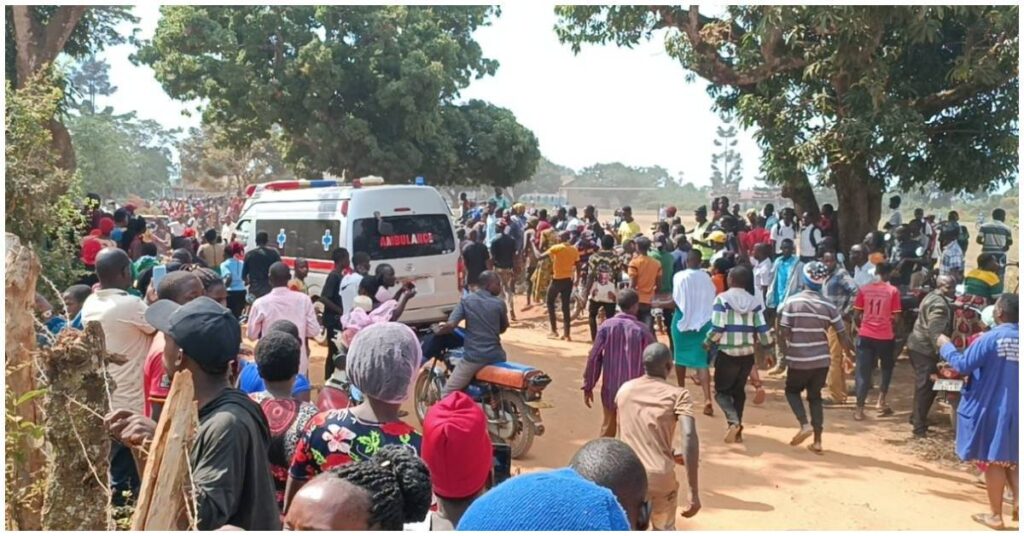 Bride, 20 others hospitalised after taking porridge at wedding