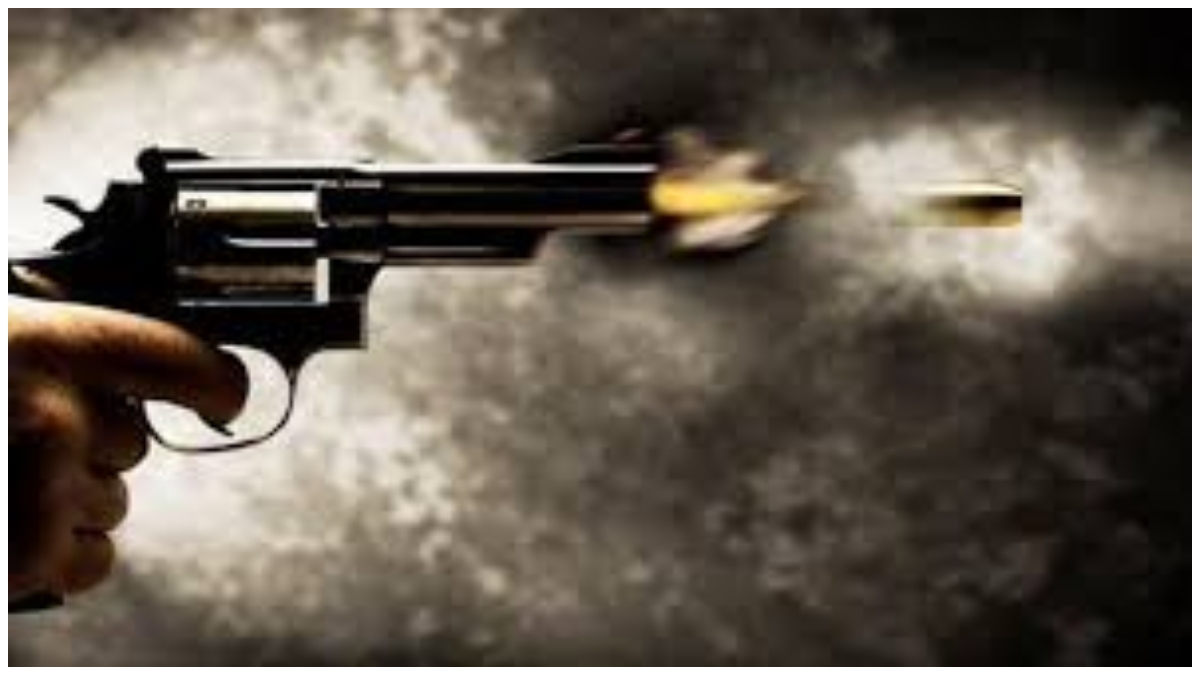 Police officer kills colleague over unknown dispute, surrenders himself