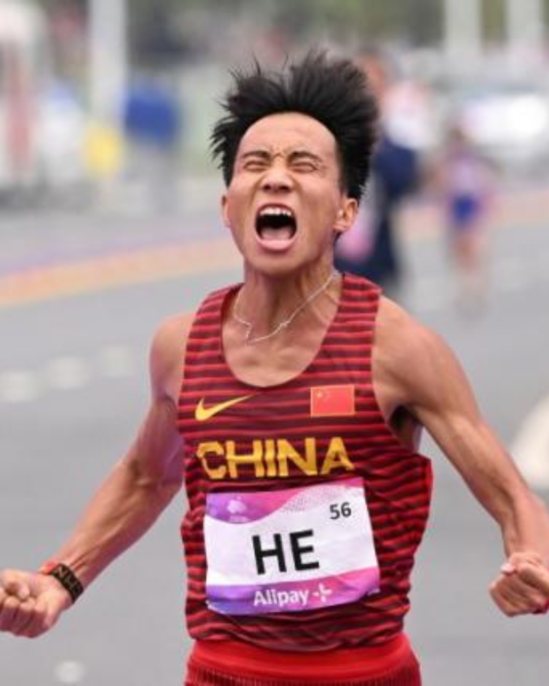 Chinese runner He Jie. Willy Mnangat clarified that he was a pacesetter aiding Chinese runner He Jie to win the Beijing Half Marathon, their goal was to help Jie break the national record. Photo: Chinese runner He Jie/X