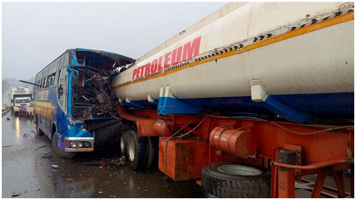 Two people die after bus rams into fuel tanker at Rironi