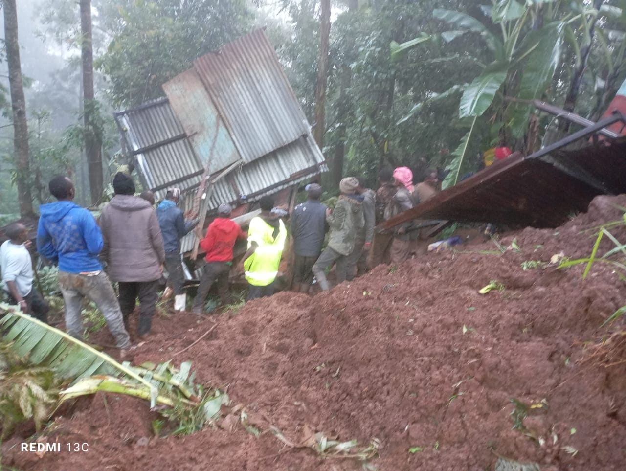 Search and rescue operation in Gitugi village, Murang'a County after landslides destroyed houses. Photo/TV47