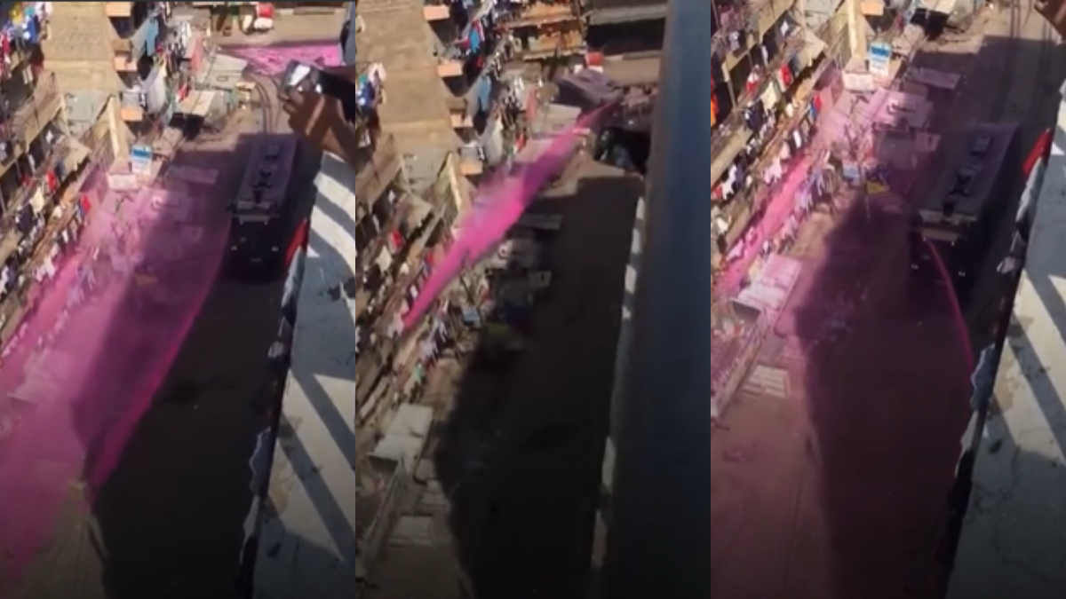 “Shame! Shame!” – Uproar as police fire teargas, spray chemically treated water in Pipeline residential houses