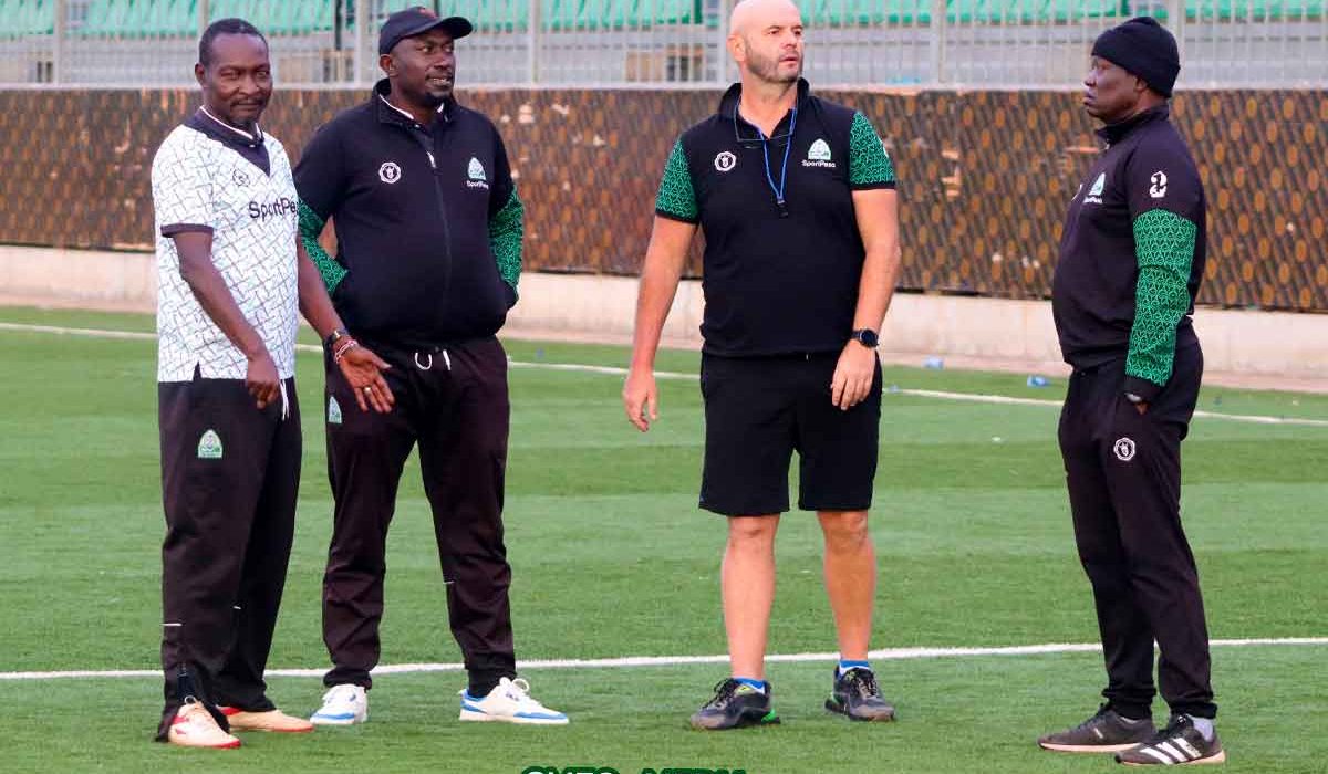 Gor Mahia Coach Mihic resolves internal rift with technical bench
