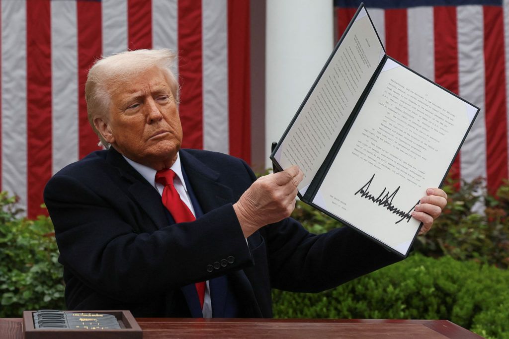 White House confirms Trump is considering deporting U.S. citizens to El Salvador’s prisons