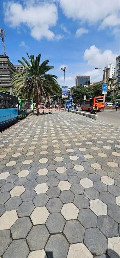Walkway installation in Nairobi CBD heightened as county gov’t targets more streets