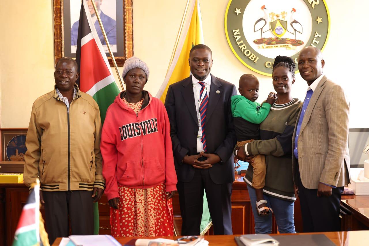 Sakaja grieves friend and influencer Albert Ojwang’, promises to stand by his family