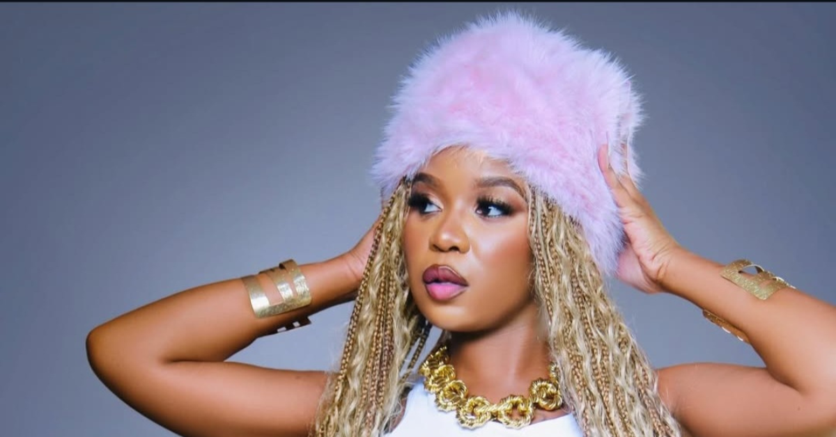 Rapper Dyana Cods emotionally apologizes to fans after pro-government remarks