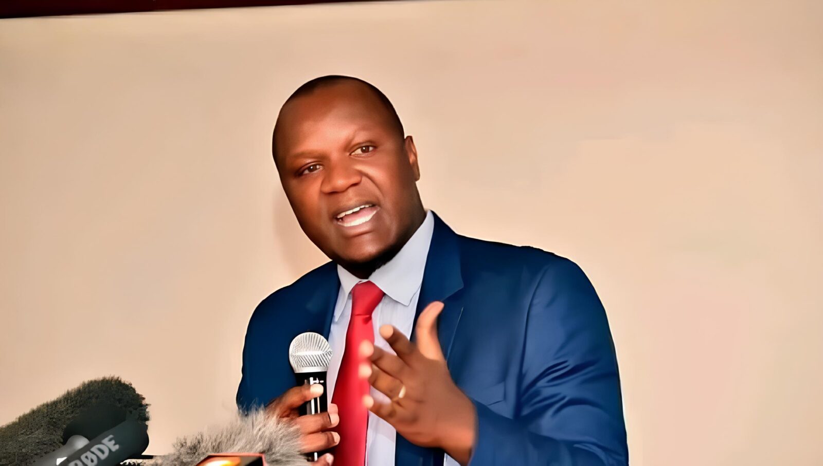 “Pulpits over Pupils?”- Lawyer Willis Otieno slams Ruto’s State House church, urges Kenyans to invoke Article 104