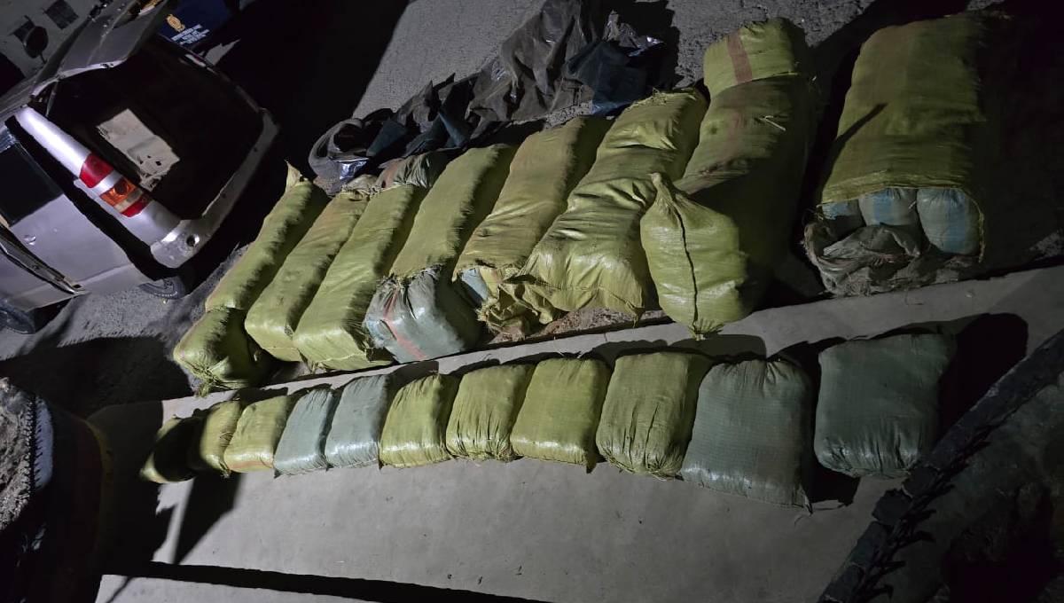 Two drug traffickers arrested with 450Kg of bhang along Naivasha-Nairobi highway