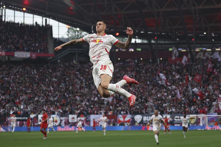 Manchester United targets Sesko as top striker for Old Trafford