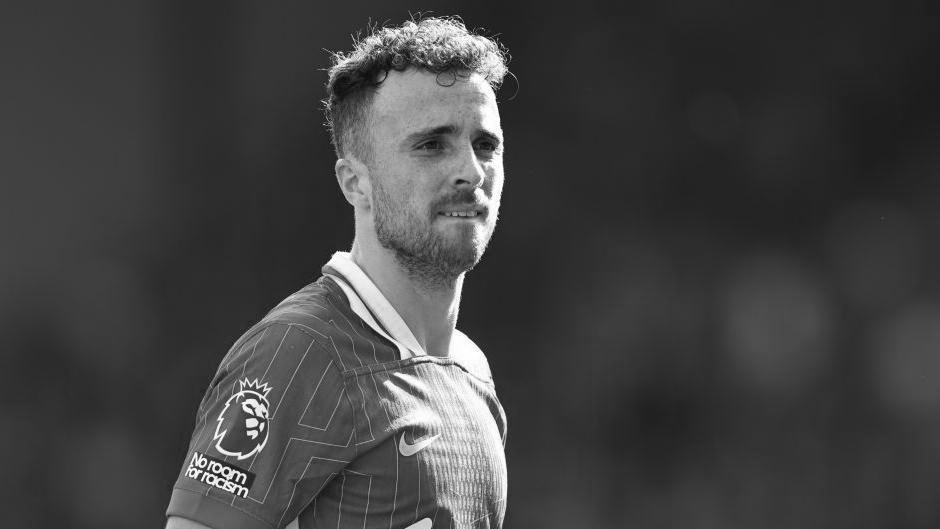 Liverpool foward Diogo Jota dies in a tragic car accident in Spain