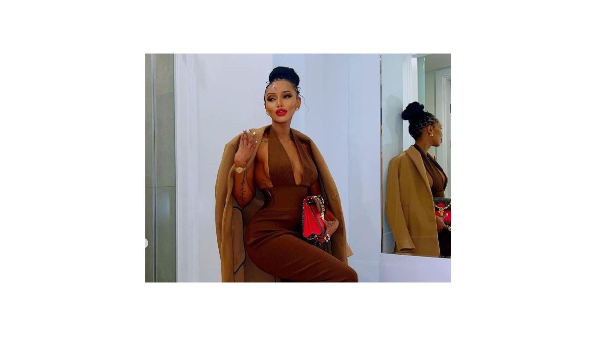 Huddah Monroe sents netizens abuzz, says she is charging her fans KSh50,000 for lunch dates, KSh1 million for friendship
