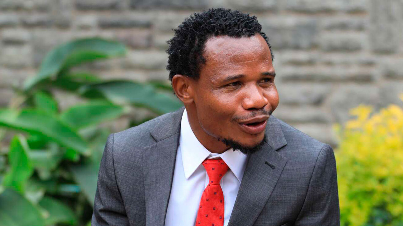 “Atuambie aliacha Lang’ata aje akiwa opposition!” – Salasya hits out at Raila, backs NG-CDF