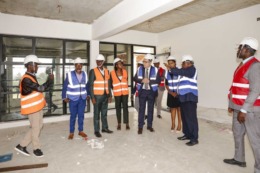 Azerbaijan deepens ties with Kenya through Youth Innovation Hub at KISE