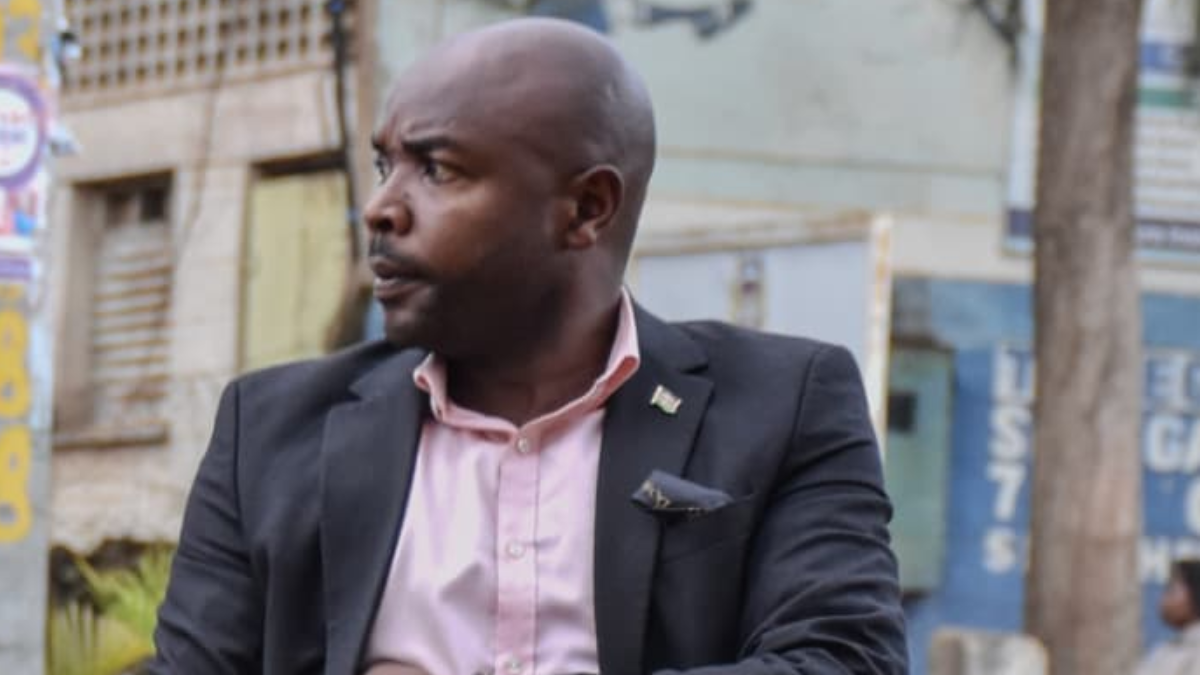 Busia Land Registrar arrested for demanding and accepting Ksh 10,000 bribe