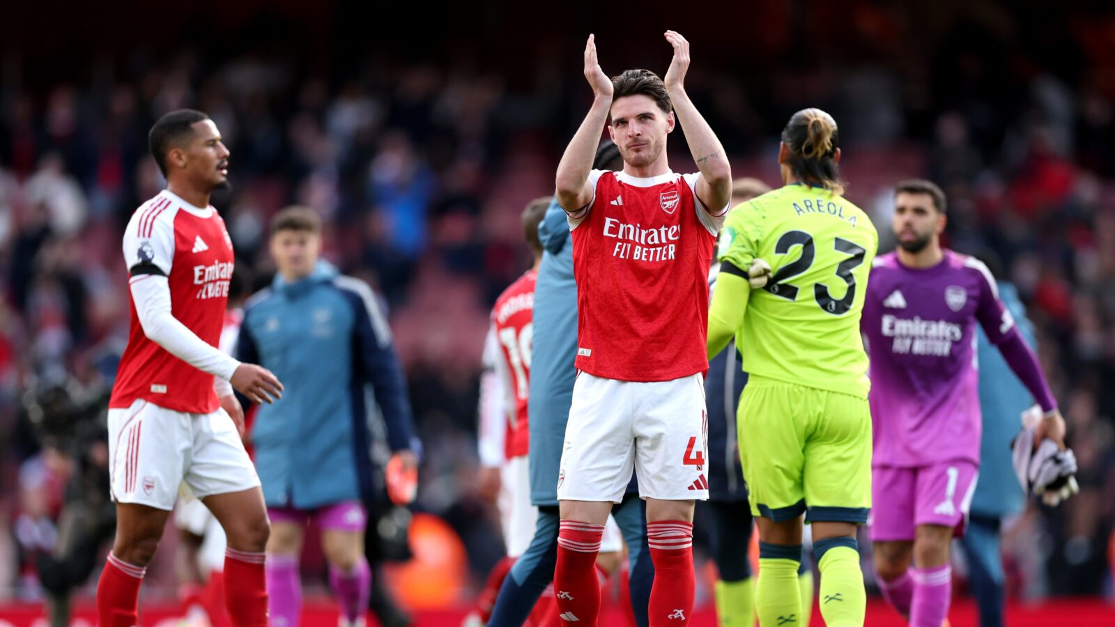 EPL: Arsenal briefly go top after Rice strikes against former Club and Saka marks 200th with a penalty masterclass