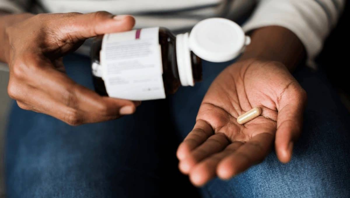 Kenya faces a drug crisis as distributors and regulators clash over “blocked” medicines