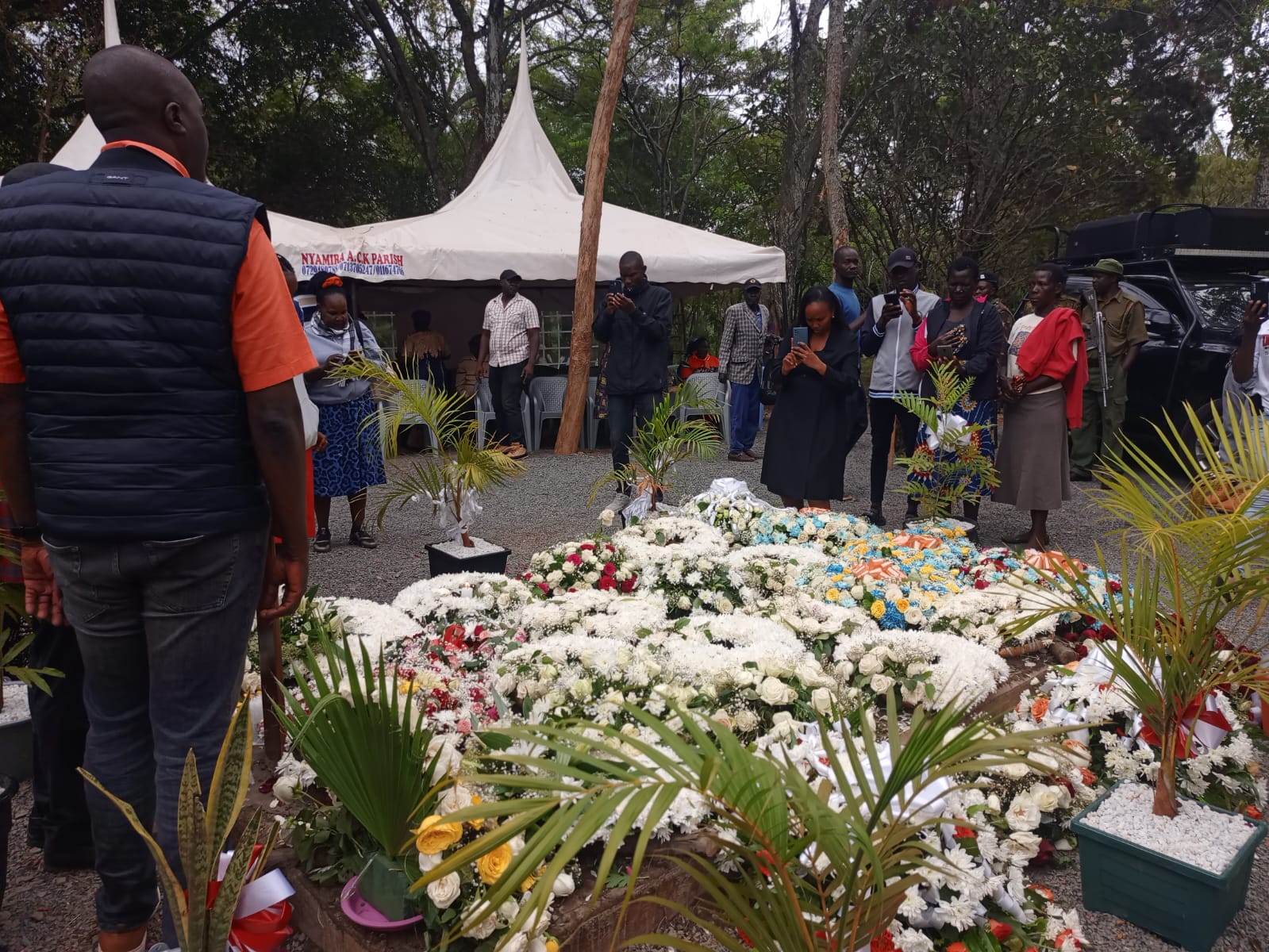 Turkana leaders pay emotional tribute to Raila Odinga, vow to remain loyal to ODM