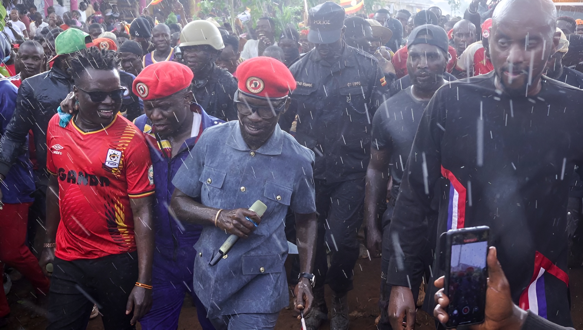 Uganda’s electoral commission condemns campaign violence after fatal clash claims one life