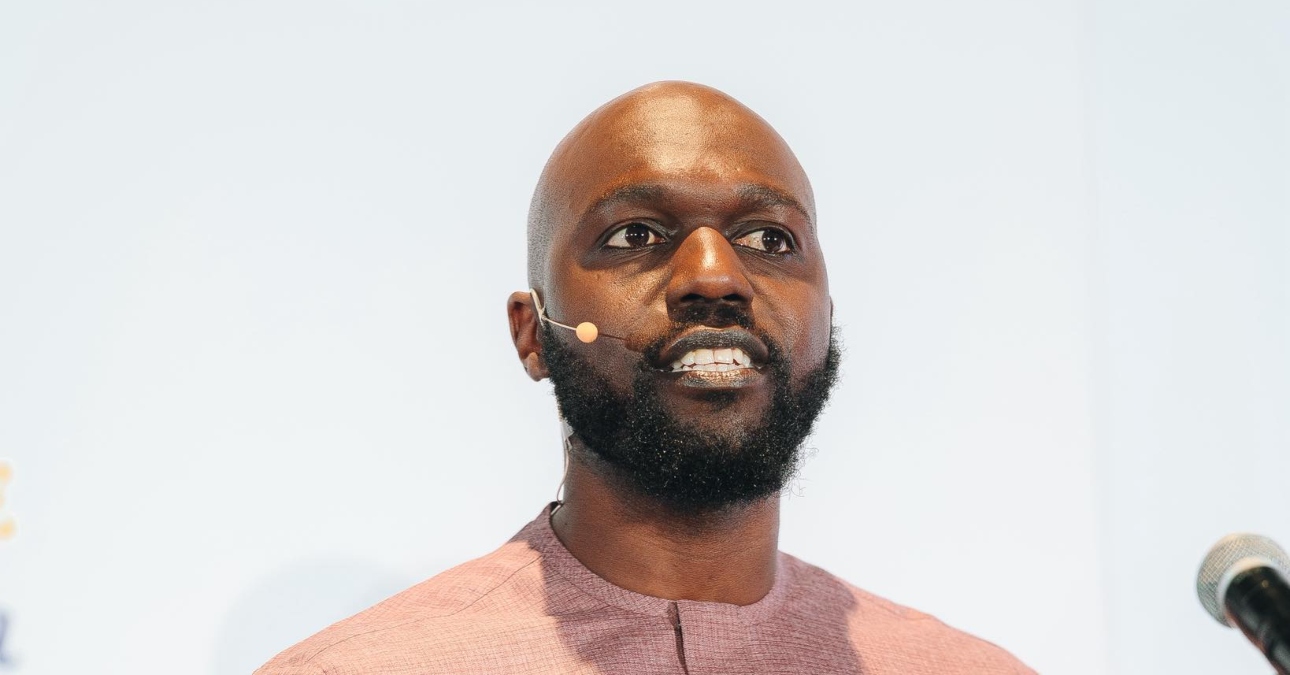 Larry Madowo flags scam targeting Tanzanians using his name