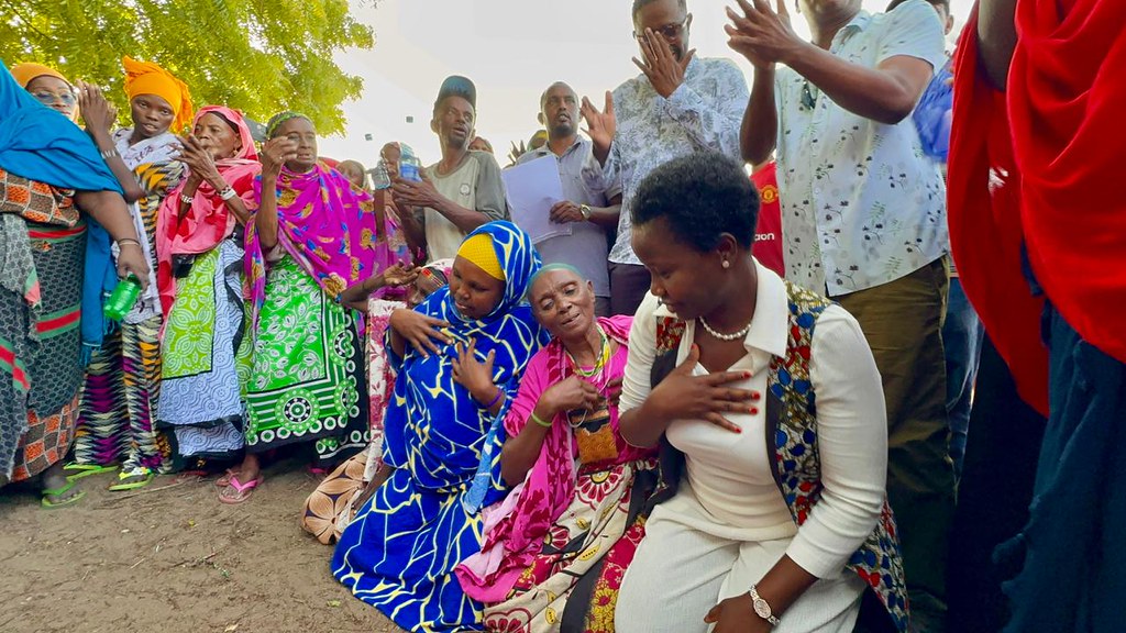 PS Mang’eni oversees NYOTA Project Business Training in Lamu’s Boni Forest
