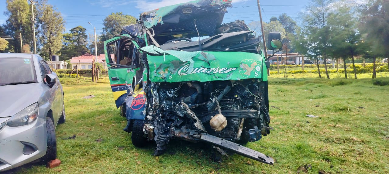 8 people confirmed dead after matatu accident in Nyamira [PHOTOS]