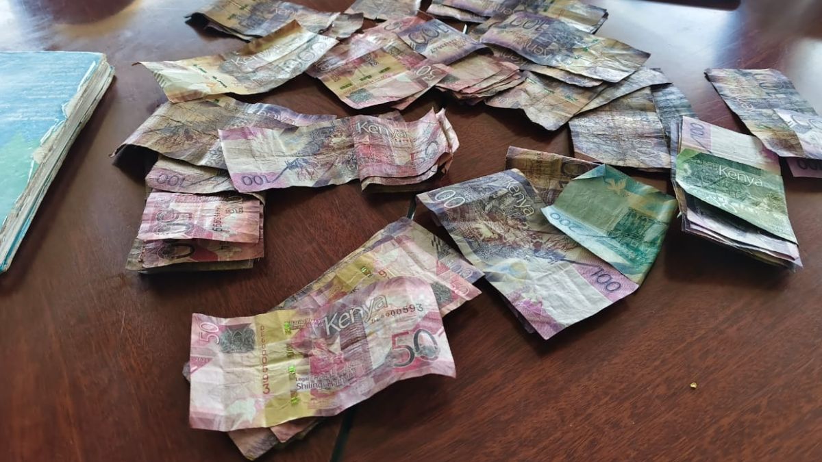 Three traffic police officers arrested for collecting bribes from motorists along Kisumu–Kisii highway