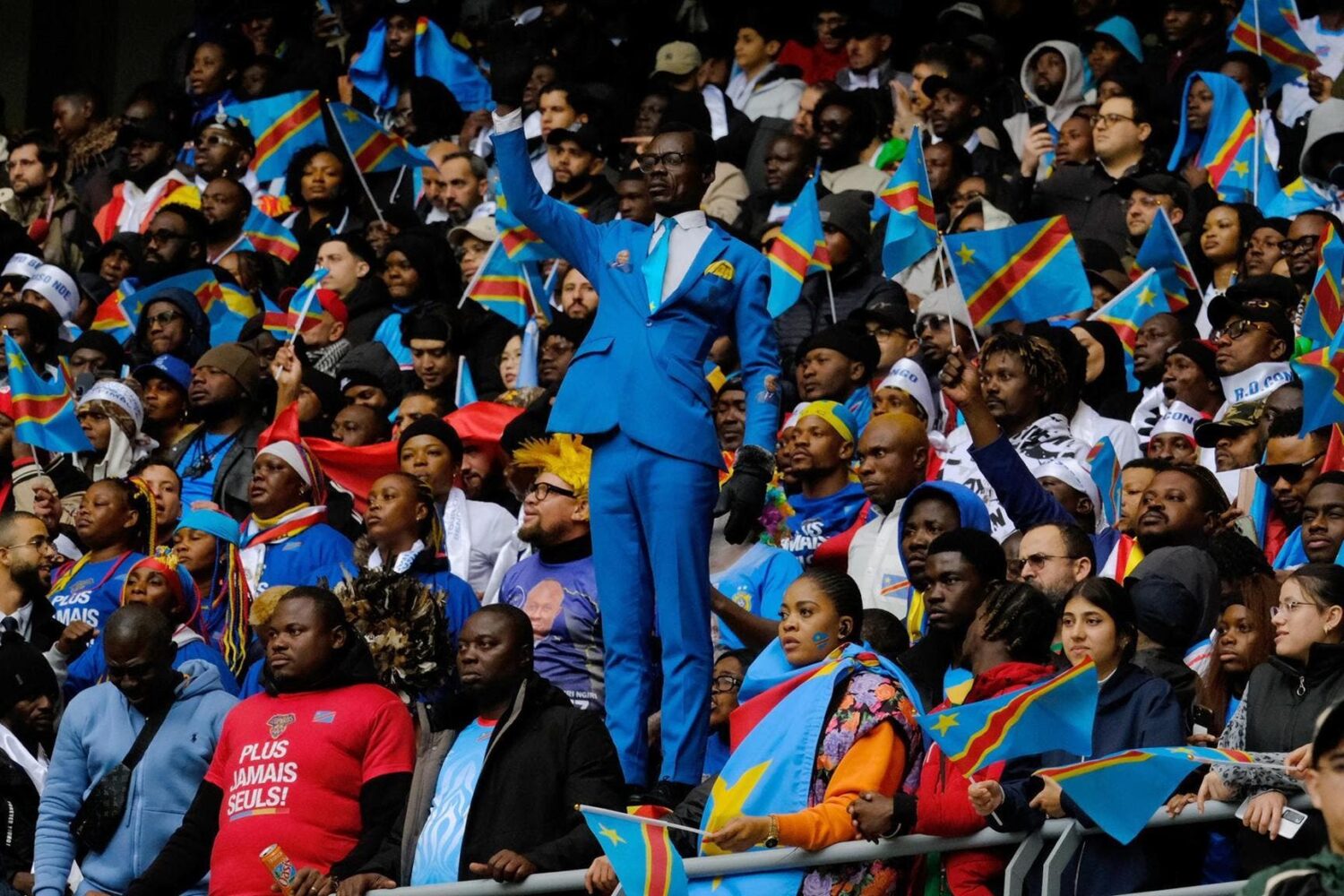 Watch: DR Congo fan’s extraordinary ‘statue’ pose, stands motionless for entire three AFCON games