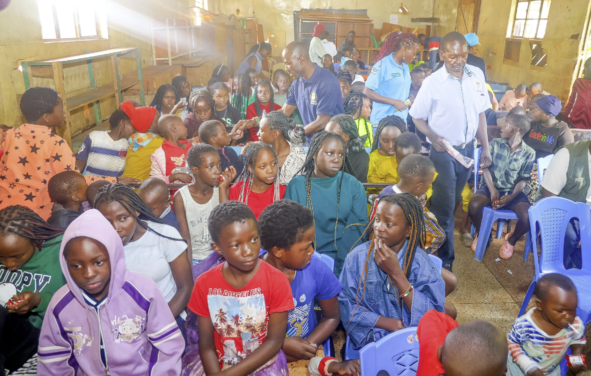 How police officers delivered smiles and festive cheer to children’s home in Nairobi