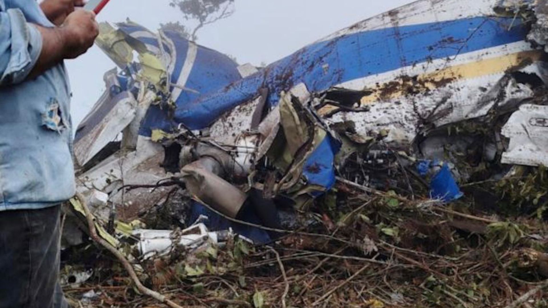 Colombian plane crashes with 15 people on board, no survivors found