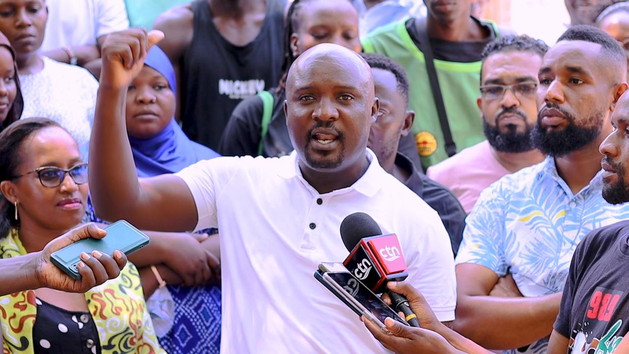 Mombasa theatre actors up in arms over Kenya Railways take-over of Little Theatre Club