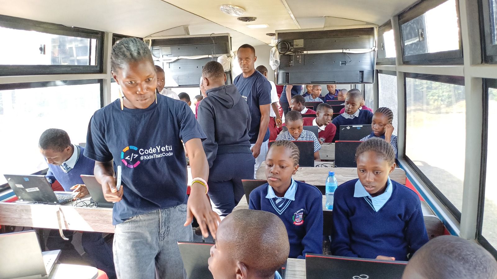 Digi-AI – bus project launched in Nairobi to teach public primary school students digital, AI and robotic skills
