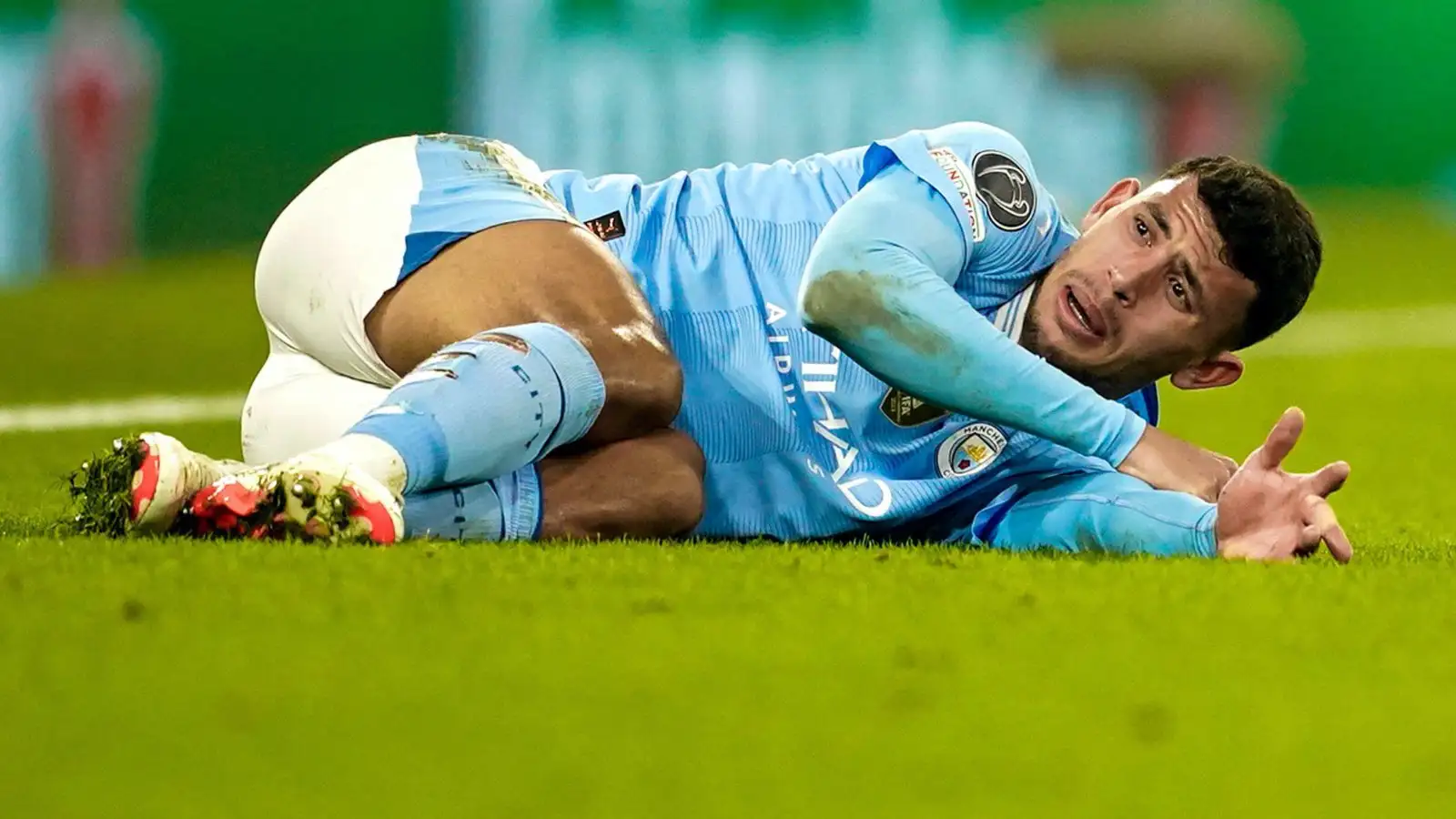 Manchester City slip as Arsenal eye nine‑point gap in title race