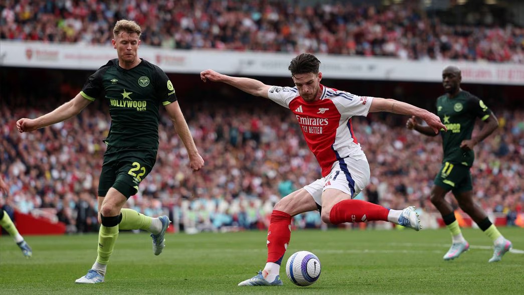 Brentford vs Arsenal: Arsenal seek to reopen six-point gap at Gtech Community Stadium