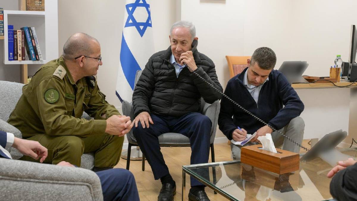 Israel releases Netanyahu’s ‘new’ photo amid death rumours; team visits cafe where he shot much-talked-about video