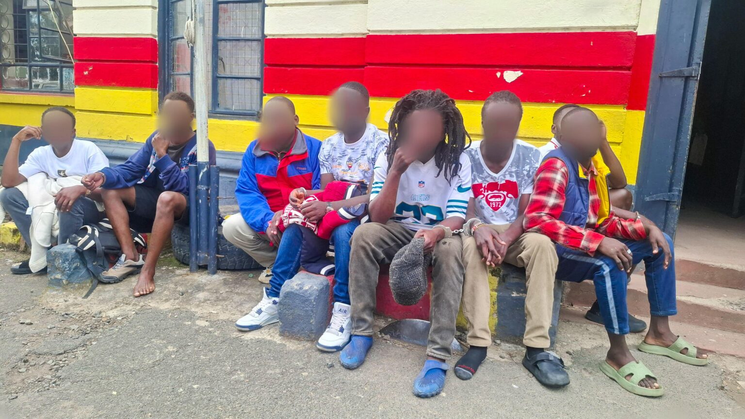 Nine notorious mobile phone snatchers arrested in Nakuru; phones, IMEI ...
