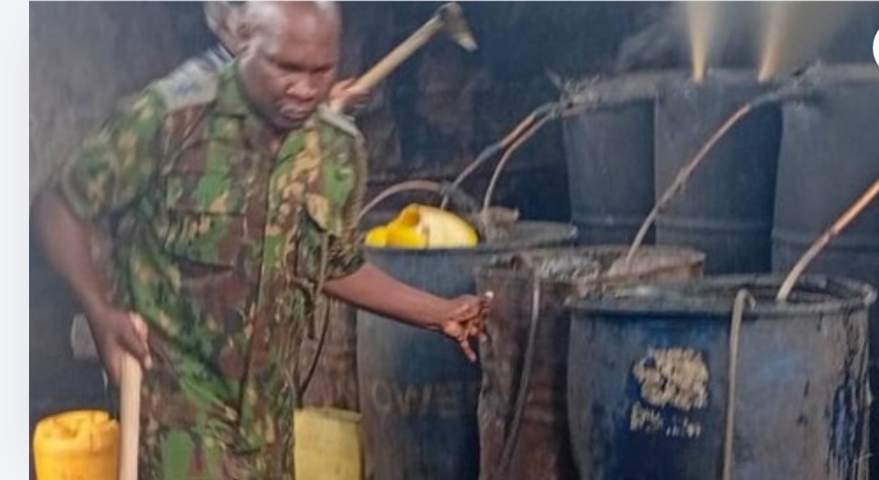 Police destroy 2,000 litres of illicit brew in Nairobi crackdown
