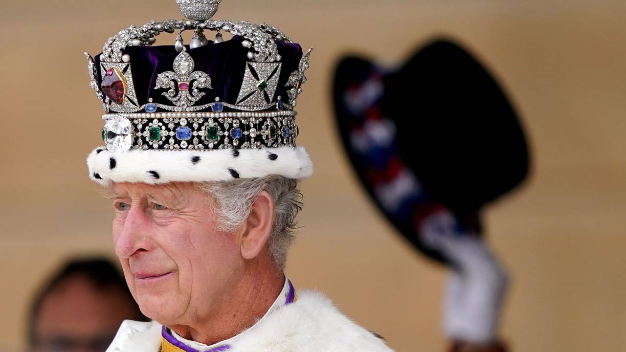 Radio station issues apology after mistakenly announcing the death of King Charles III