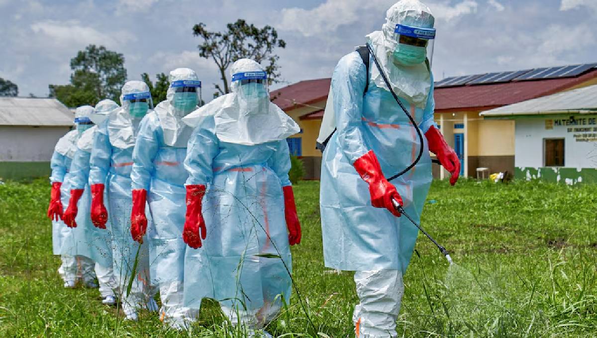 Ebola symptoms to watch for, according to WHO