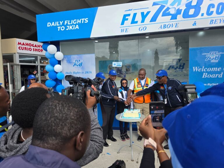 Fly 748.com maiden return flight takes off in major boost for coastal tourism, business travel