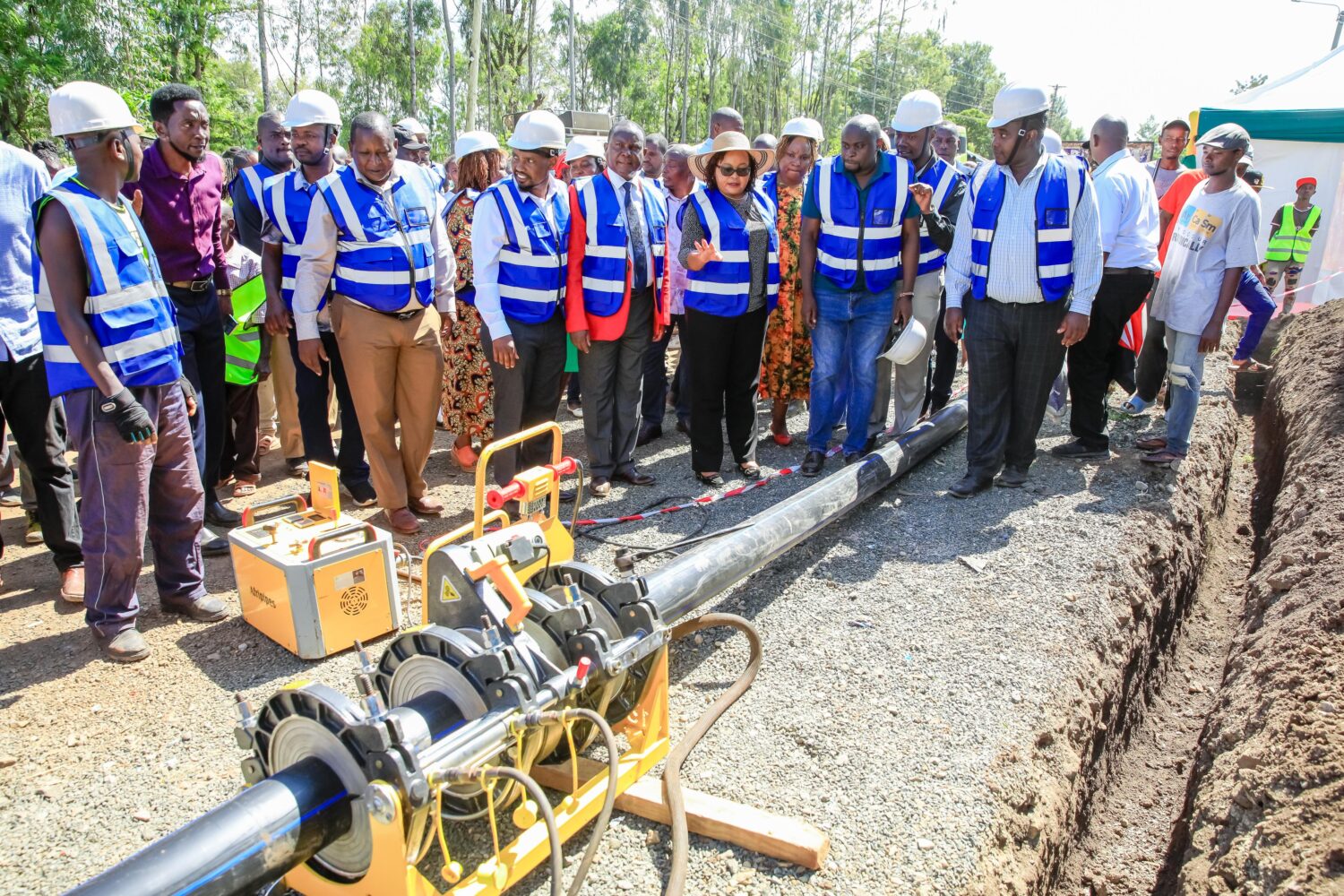 Waiguru accelerates transformation in Mwea as she rolls out mega water project and Wang’uru market expansion