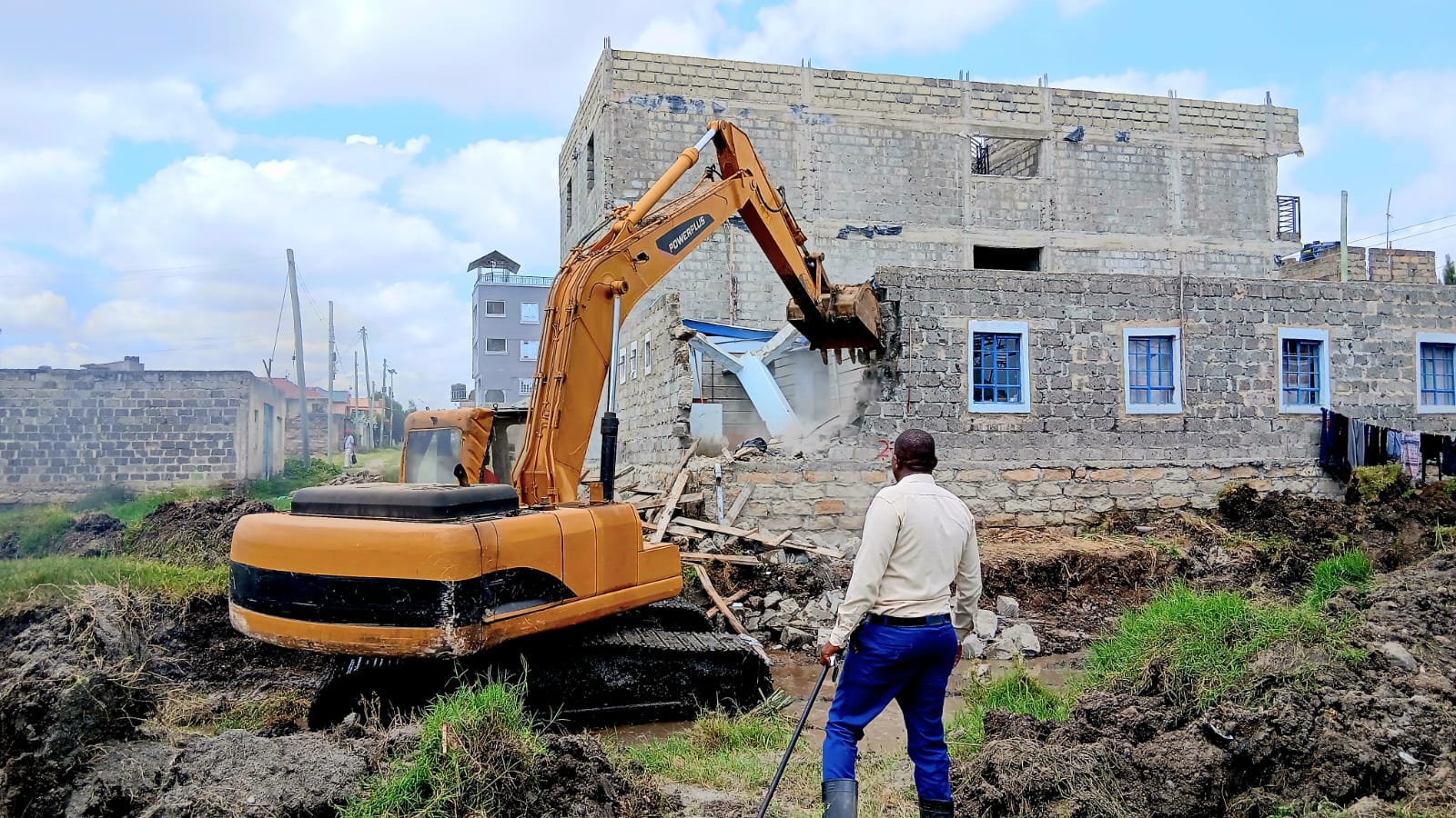 Machakos County sustains demolitions to recover grabbed public land in Utawala