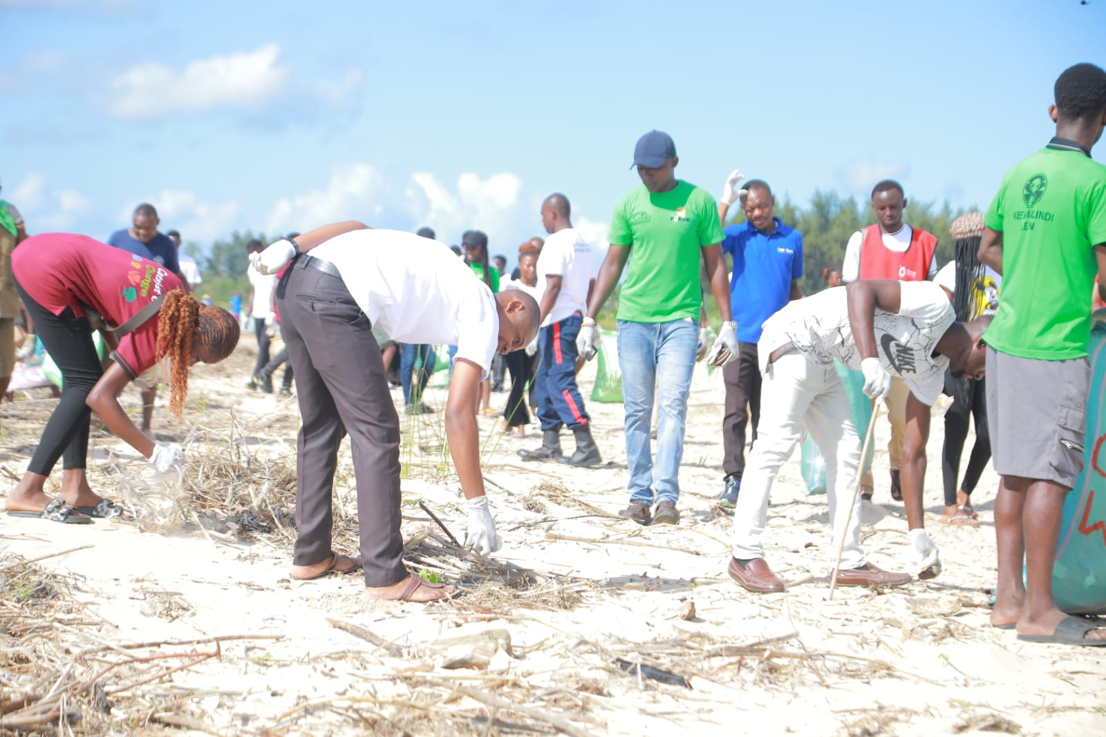 Malindi environmental conservationists get 5000 scholarships from EBU