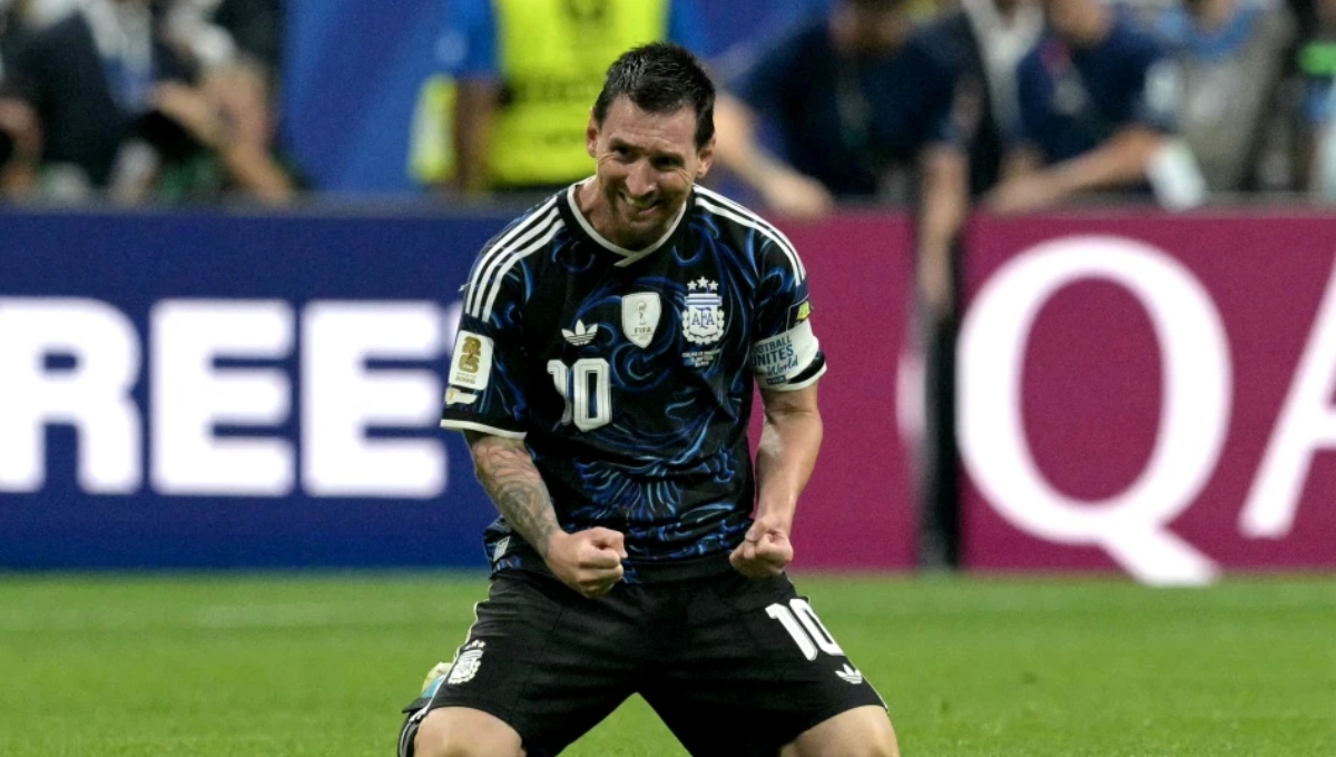 Magical Messi helps Argentina overcome sturbon England to reach World Cup finals