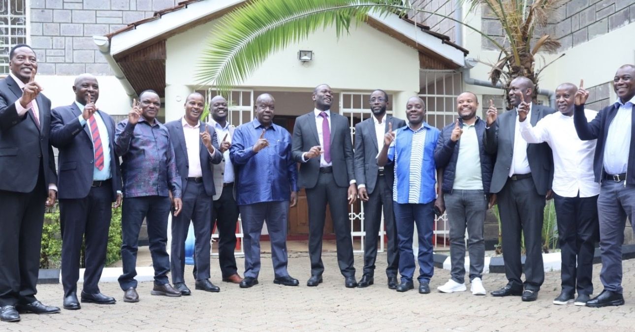 Matiang’i meets Sifuna’s Linda Mwananchi team in Karen ahead of Western Kenya tour