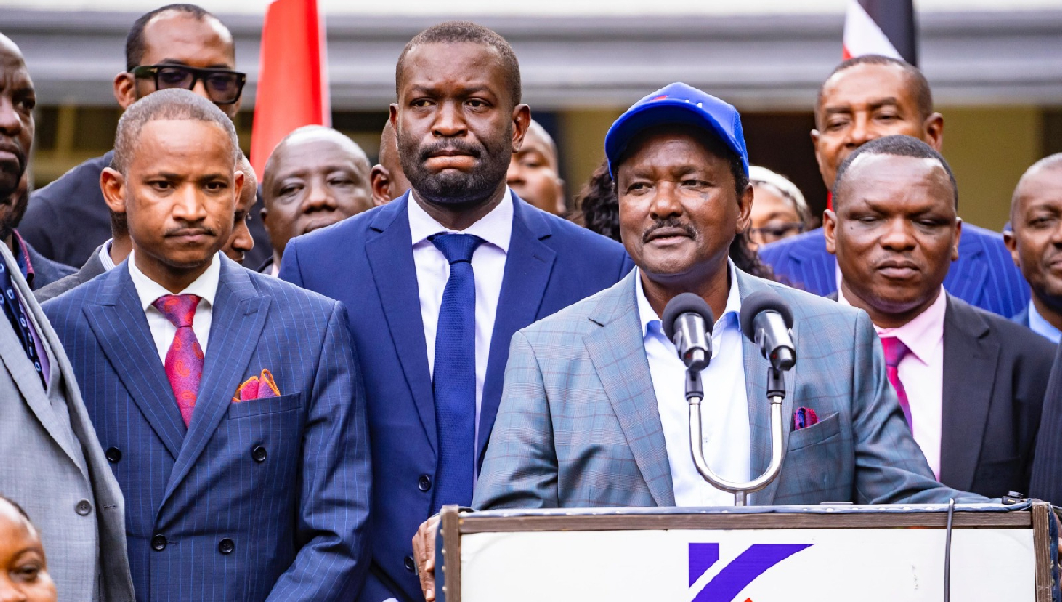 “Stop imagining” – Kalonzo rules out working with Ruto, announces Azimio meeting