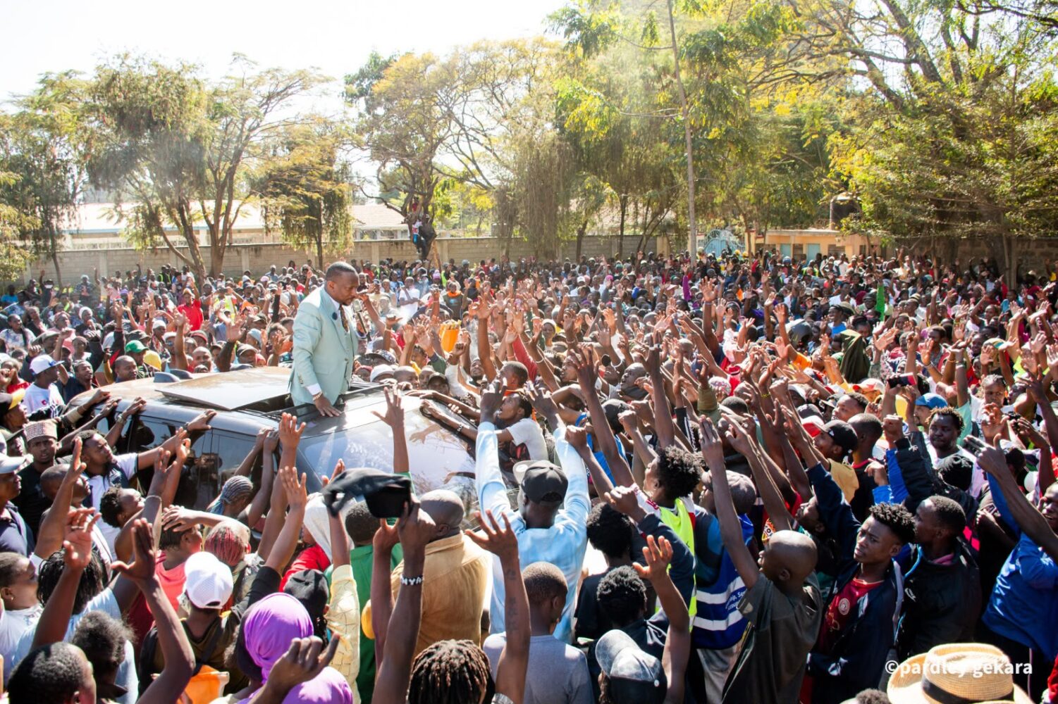Sonko revives Nairobi youth, women’s groups for empowerment; vows NEDP ‘Uchumi Bora’ campaign across city