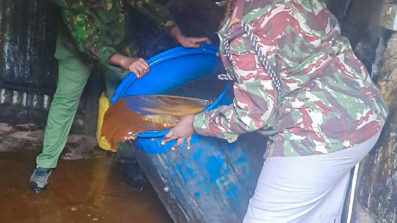 Police seize 4,100 litres of illicit brew in Kasarani’s Soweto area